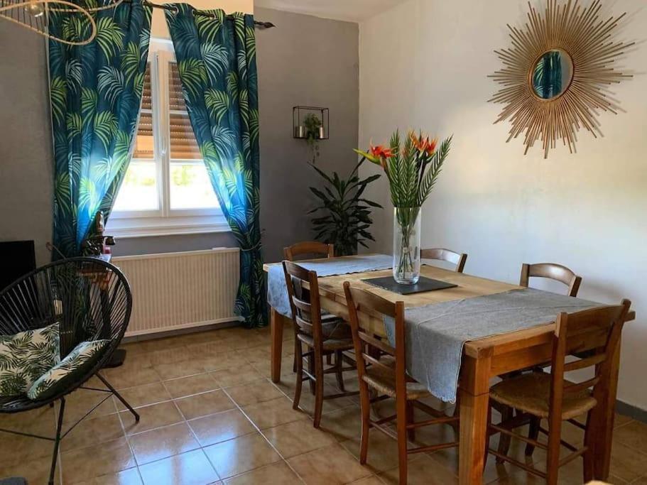 Villa Gite Des Huskys à Tonnay-Charente Extérieur photo